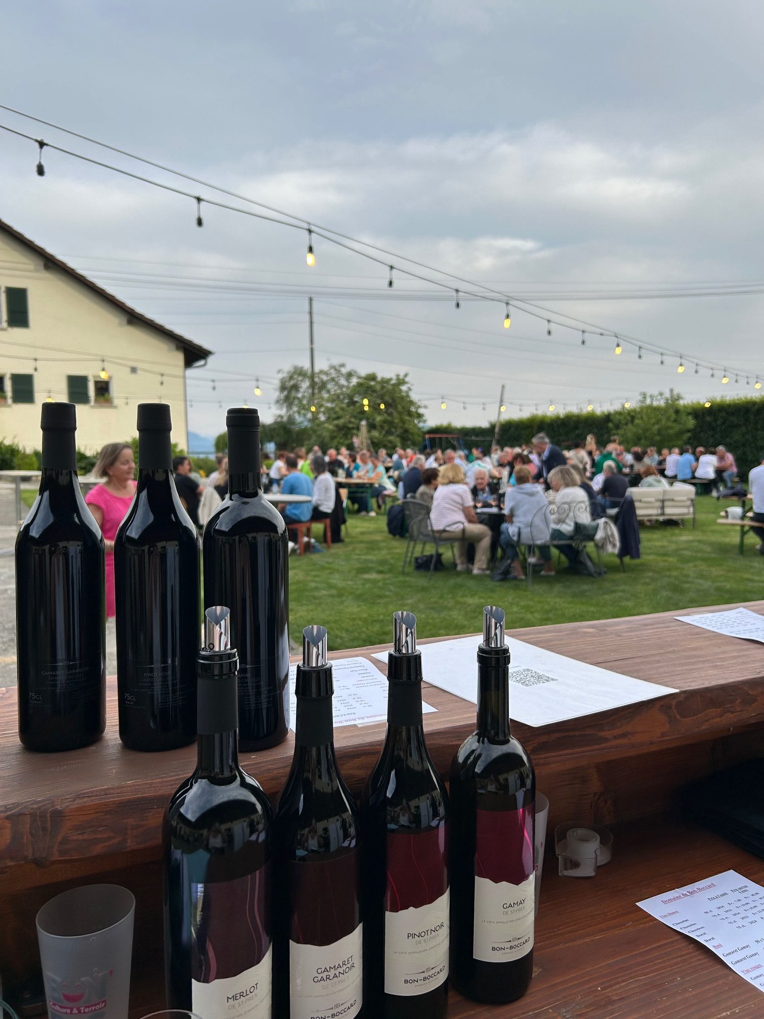 Image portes ouvertes dehors